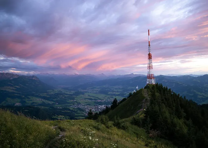 Goldiger Hirsch Mit Gemeinschaftskueche לינה וארוחת בוקר Immenstadt im Allgäu