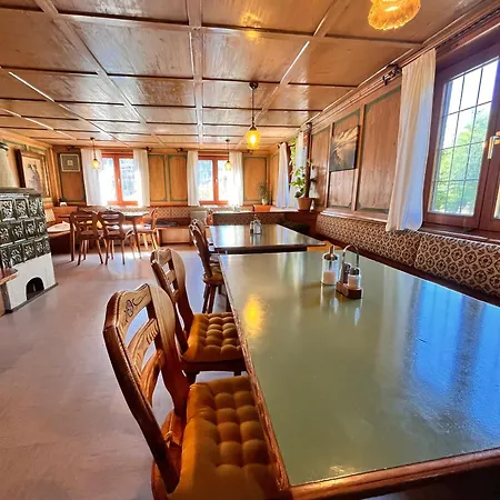 Bed & Breakfast Goldiger Hirsch Mit Gemeinschaftskueche Immenstadt im Allgäu