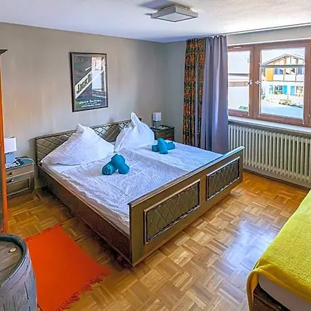 Goldiger Hirsch Mit Gemeinschaftskueche 3* Immenstadt im Allgäu