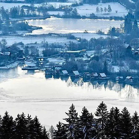 Goldiger Hirsch Mit Gemeinschaftskueche 3* Immenstadt im Allgäu