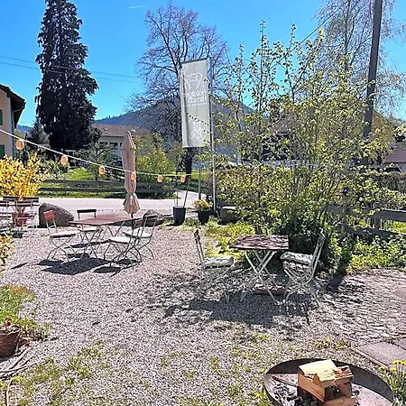 Goldiger Hirsch Mit Gemeinschaftskueche Immenstadt im Allgäu